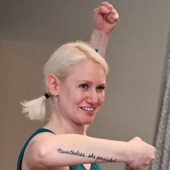 Meet your Posher, Justini - Picture 1 of 1